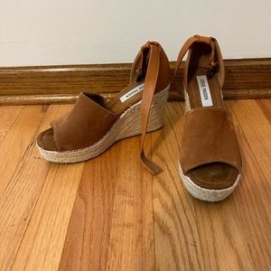 Steve Madden Esparadilles wedges